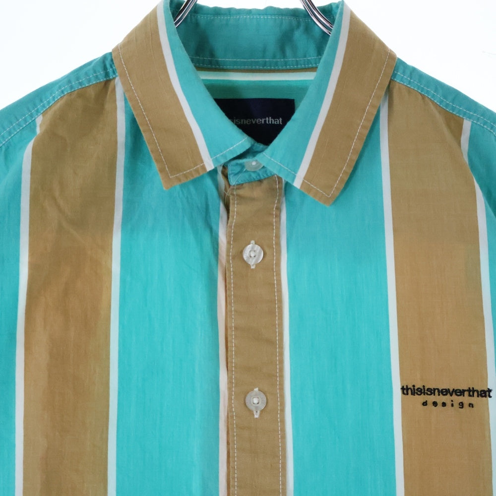 THISISNEVERTHAT(ディスイズネバーザット) ロゴ刺繍 ストライプ柄 半袖シャツ ショートスリーブ ライトブルー/ベージュ