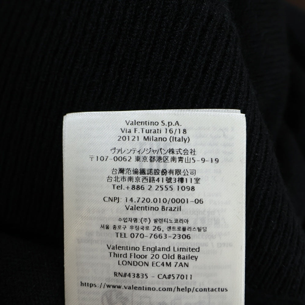 VALENTINO(ヴァレンティノ) ロゴプレート付き カシミヤ 長袖ニット セーター ブラック 8V3KC37KBCG