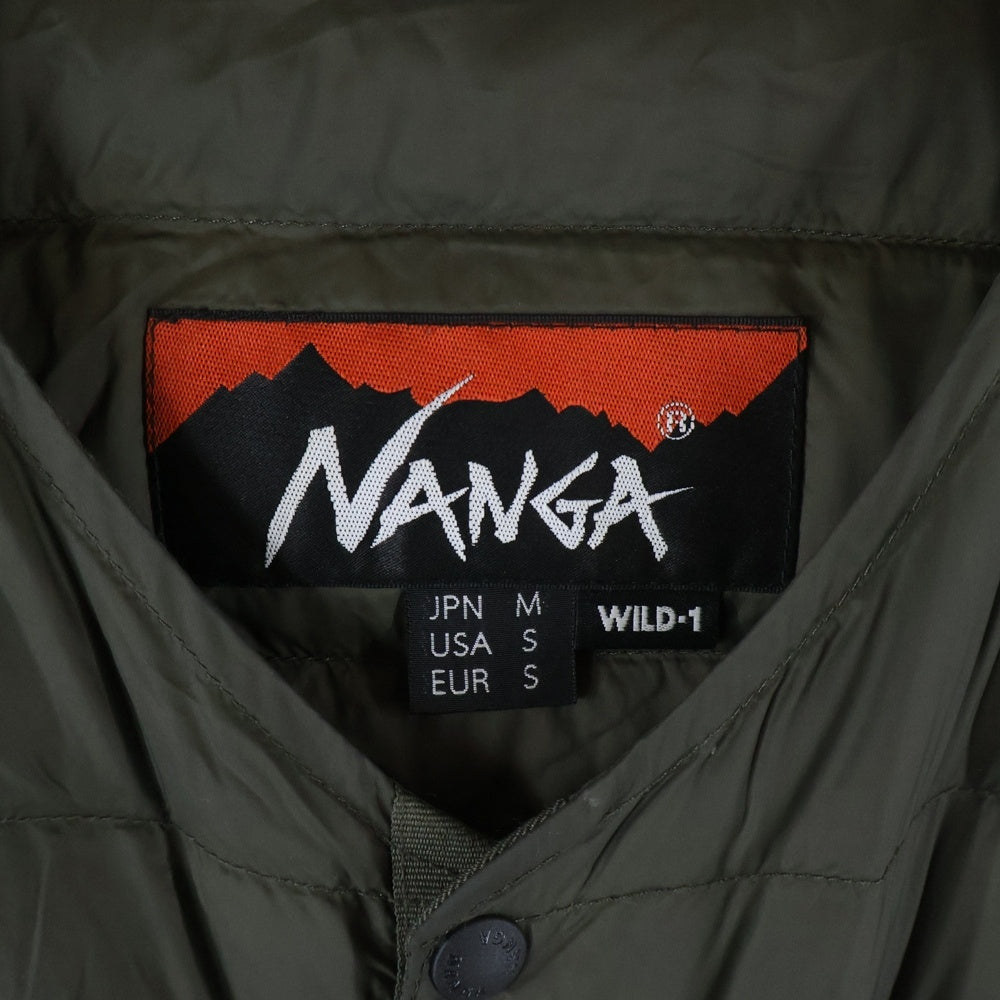 NANGA(ナンガ) ×WILD-1 LIGHT DOWN JACKET ワイルドワン ノーカラー ライト ダウンジャケット カーキ