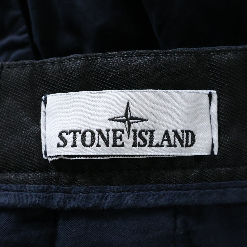 STONE ISLAND(ストーンアイランド) ロゴワッペン付き カーゴハーフパンツ ショーツ ネイビー 8015L1110