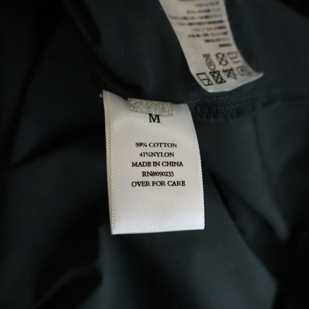 FEAR OF GOD ESSENTIALS(フィアオブゴッド エッセンシャルズ) バックロゴ ナイロン コーチジャケット ブラック