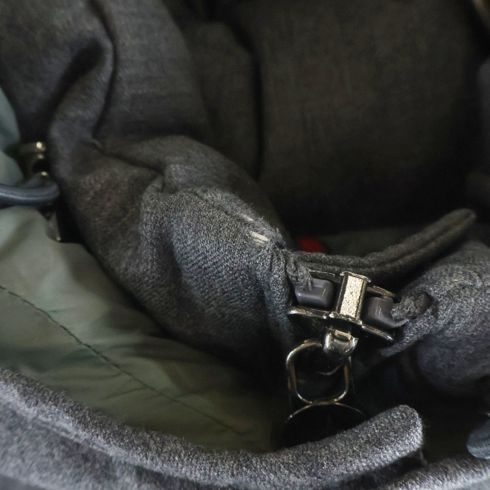 MONCLER(モンクレール) 15AW MONTGENEVRE フード付き ジップアップ ダウンジャケット グレー A20914033805