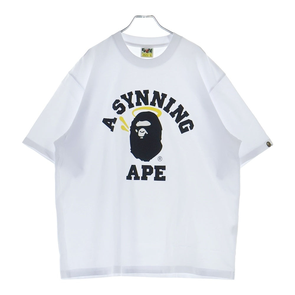 A BATHING APE(アベイシングエイプ) ×Spotify×SYNA World by Central Cee College Relaxed Fit Tee スポティファイ×シナ ワールド バイ セントラル シー 半袖Tシャツ 0ZXTEM933101P