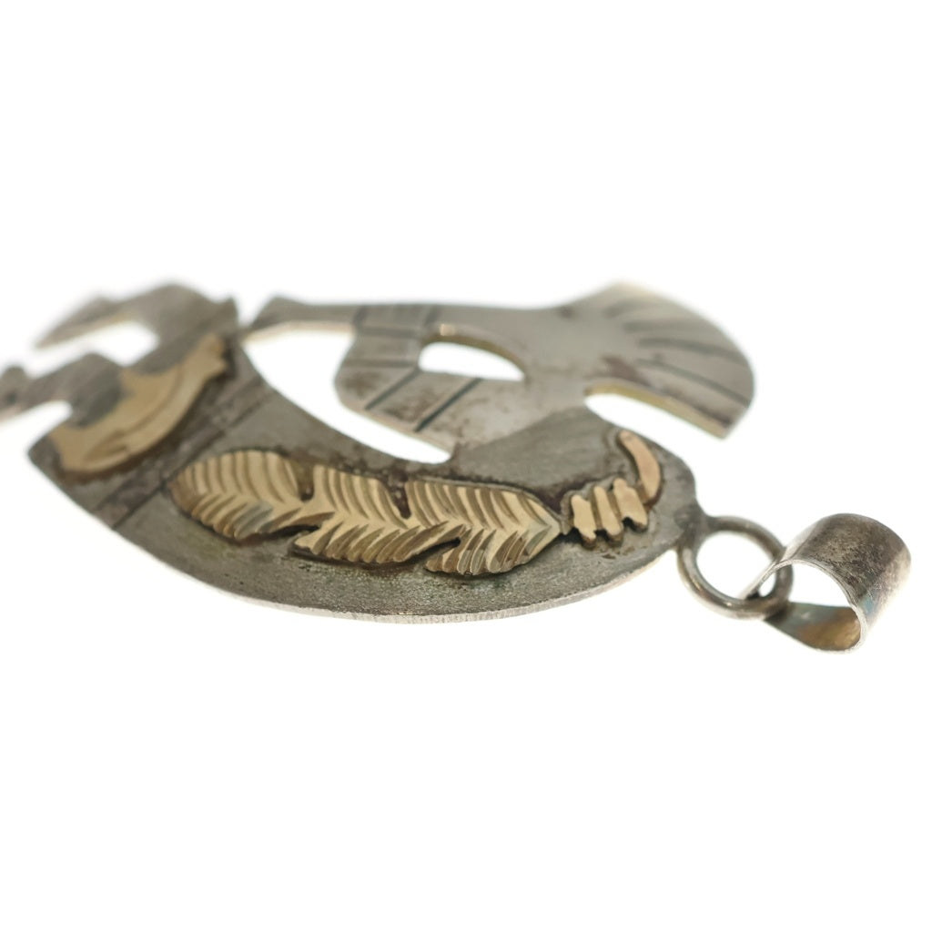 INDIAN JEWELRY(インディアンジュエリー) NAVAJO Randall Begay ナバホ族 ランダルビゲイ ココペリフェザー ペンダントトップ シルバー