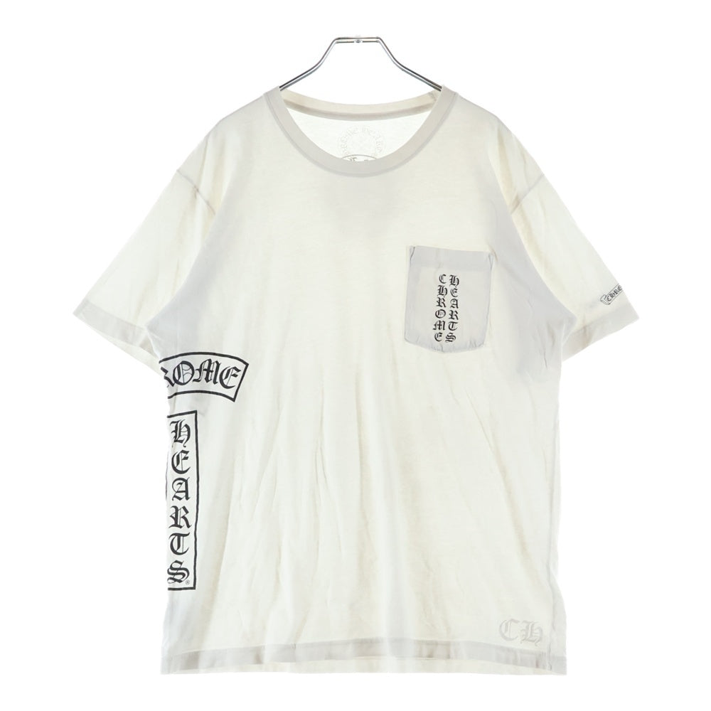 CHROME HEARTS(クロムハーツ) ホースシュー スクロールラベルプリント フロントポケット クルーネック半袖Tシャツ カットソー ホワイト