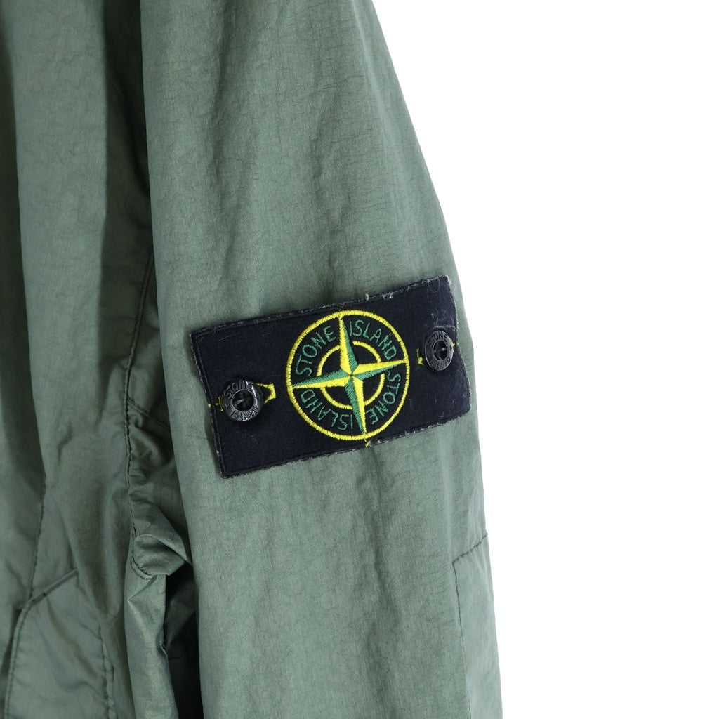 STONE ISLAND(ストーンアイランド) 24SS Membrana Bomber Jacket ロゴワッペン ナイロン ボンバージャケット カーキ 801541223