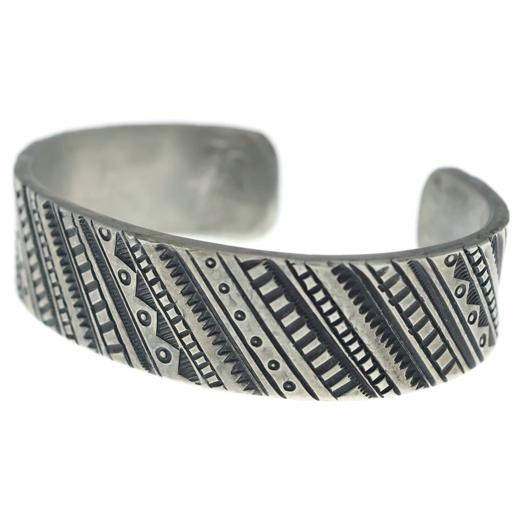 INDIAN JEWELRY(インディアンジュエリー) ナバホ族 インレイワーク バングル ブレスレット シルバー