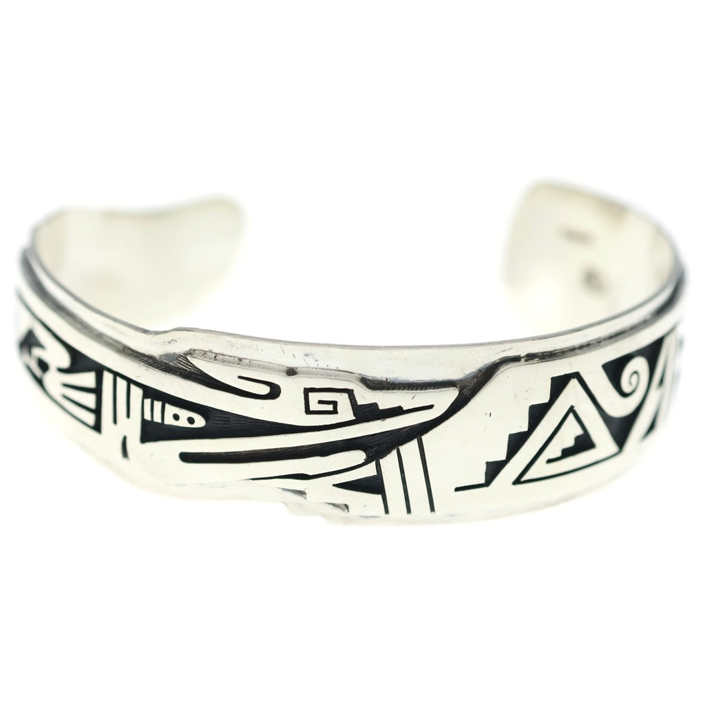 INDIAN JEWELRY(インディアンジュエリー) Hopi Berra Tawahongva ホピ族 コヨーテ バングル シルバー
