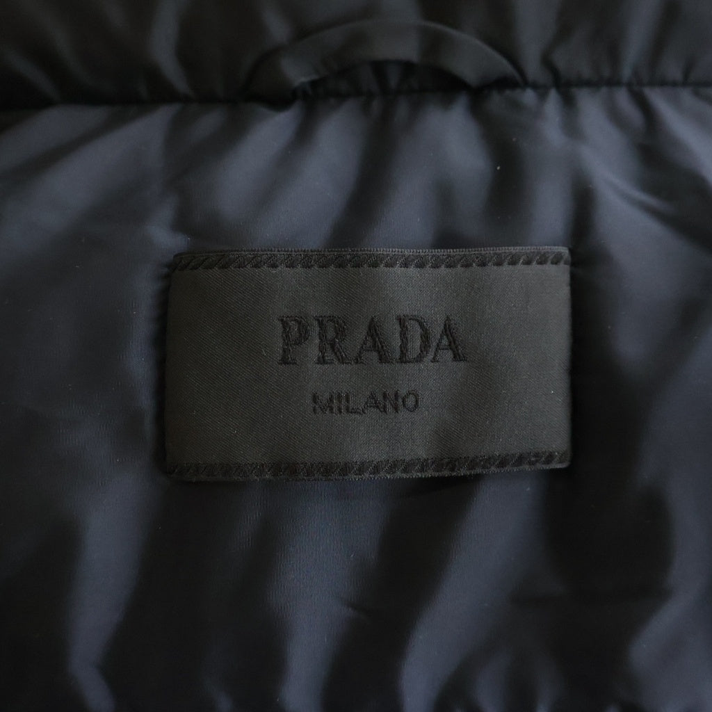 PRADA(プラダ) トライアングルロゴ ジップアップ フーデッドダウンジャケット ネイビー SGH589 R142 004