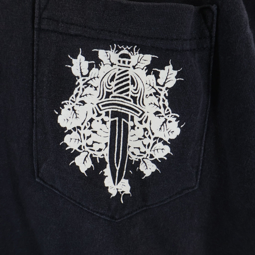 CHROME HEARTS(クロムハーツ) OLD オールド ヴァインダガー ムネポケットプリント クルーネック 長袖Tシャツ ブラック