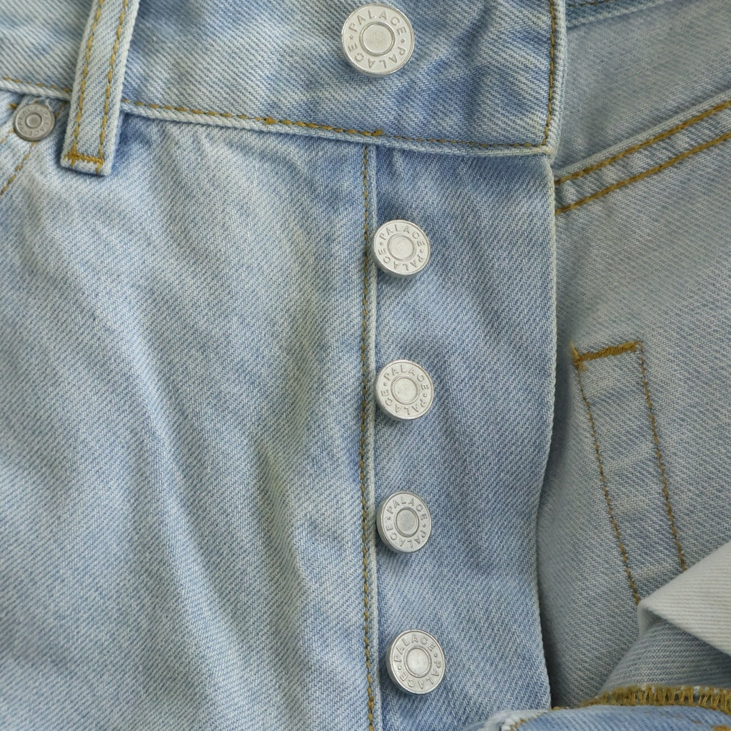 Palace Skateboards(パレススケートボーズ) CARP JEAN ストーンウォッシュ加工 刺繍デザイン デニムパンツ ライトブルー