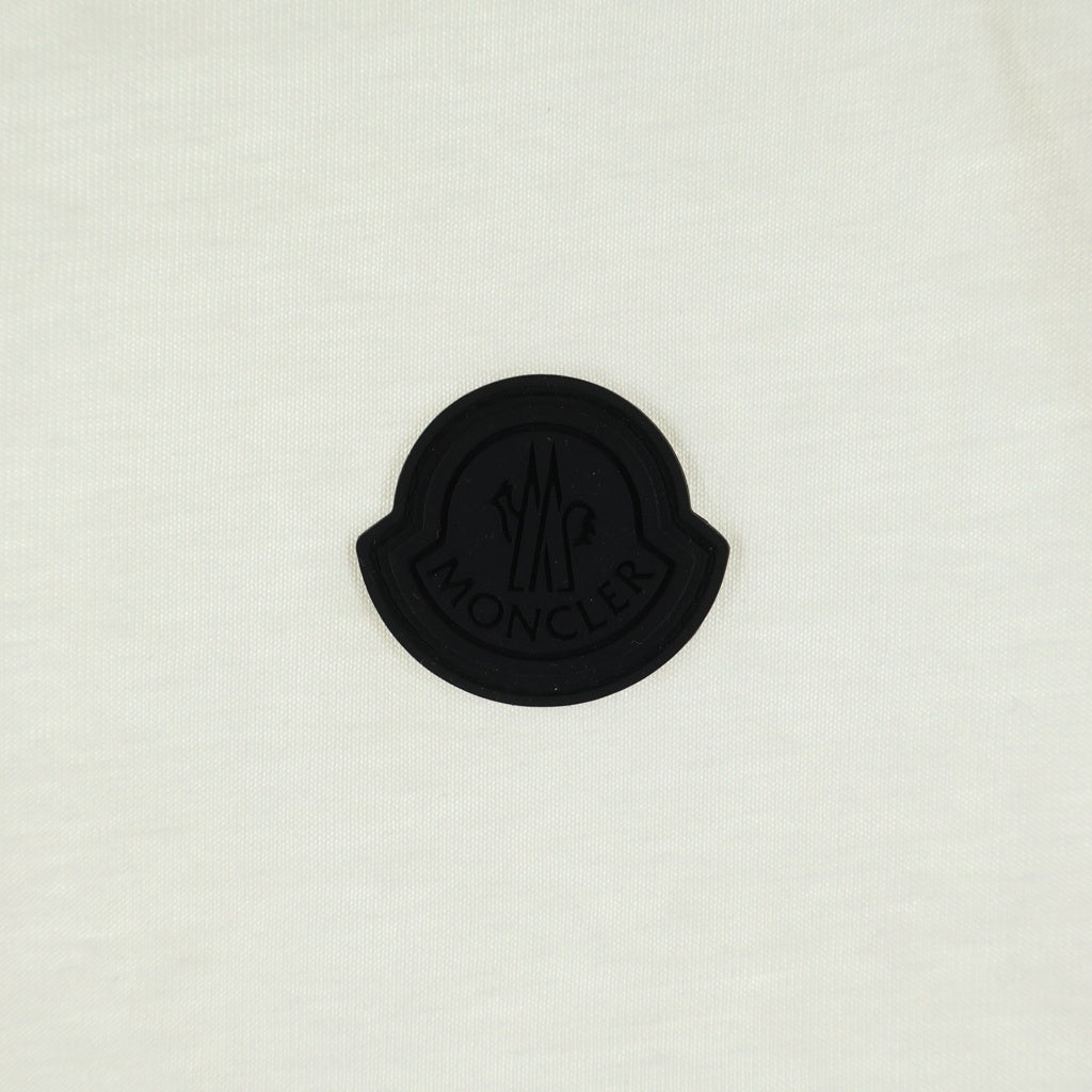 MONCLER(モンクレール) 20SS フロントラバーロゴワッペン クルーネック半袖Tシャツ カットソー ホワイト F10918C71700 8390T F10918C71700 8390T