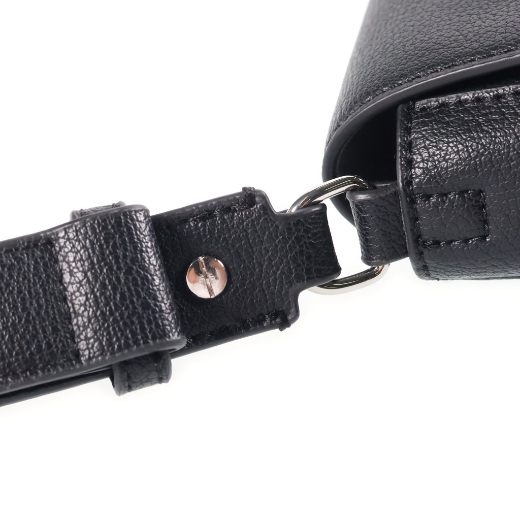Calvin Klein(カルバンクライン) メタルロゴプレート モノグラム サドル ショルダーバッグ ブラック DH3439 レディース