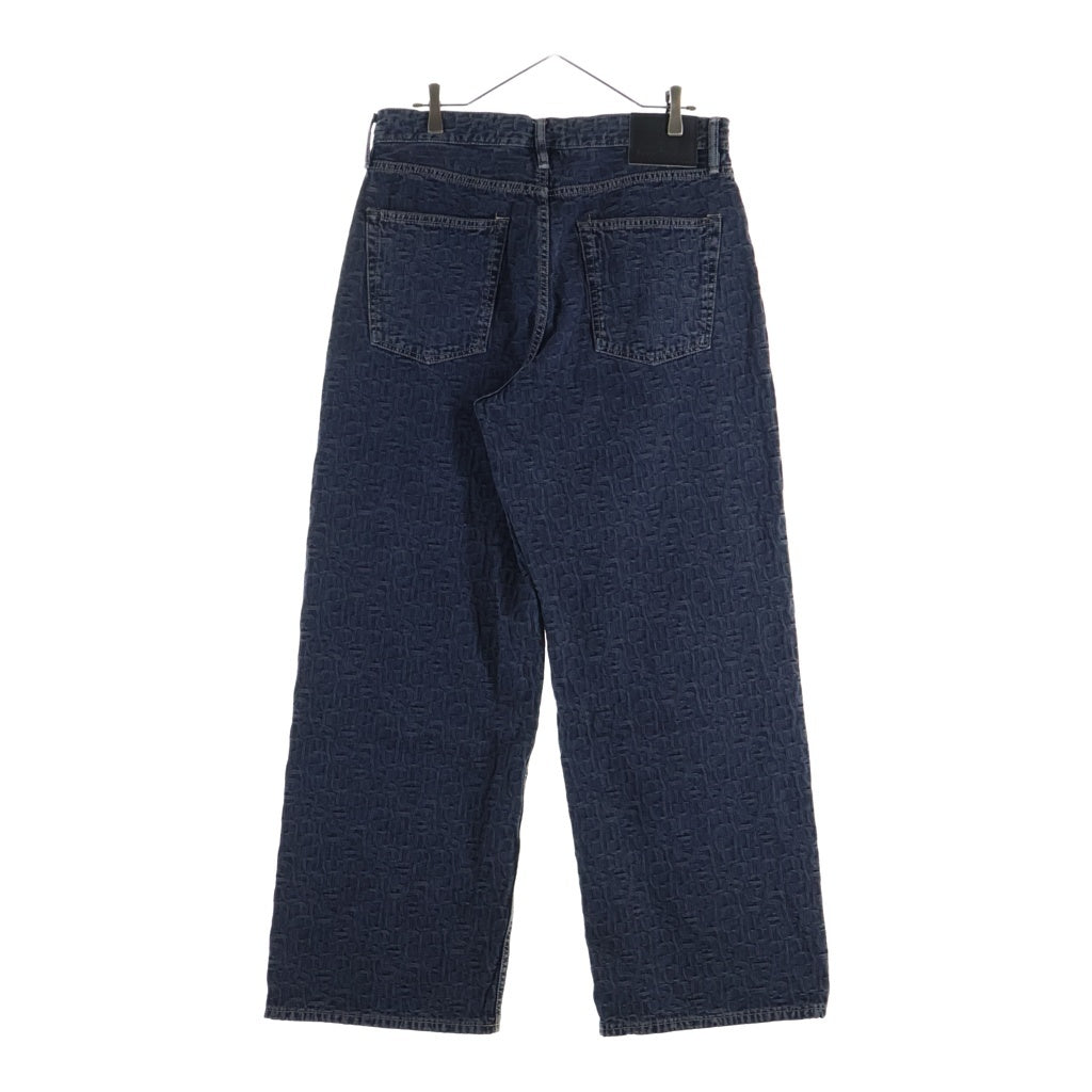 Acne Studios(アクネ ストゥディオズ) 1981M FN Monogram Dark モノグラム エンボスロゴ バギーデニムパンツ インディゴブルー B00377