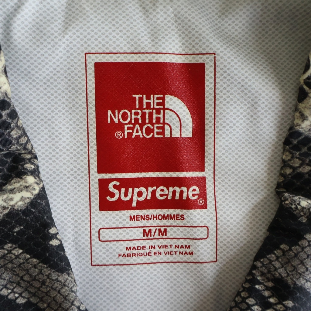 SUPREME(シュプリーム) 18SS ×THE NORTH FACE Snakeskin Taped Seam Coaches Jacket ザノースフェイス スネークスキン コーチジャケット グレー