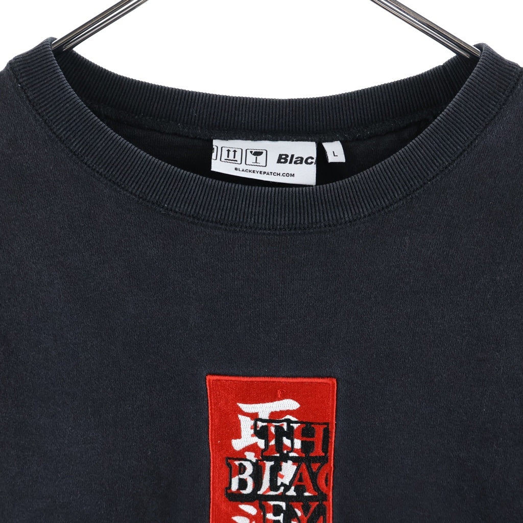 THE BLACK EYE PATCH(ブラックアイパッチ) フロント取扱注意ロゴ クルーネック スウェットトレーナー ブラック