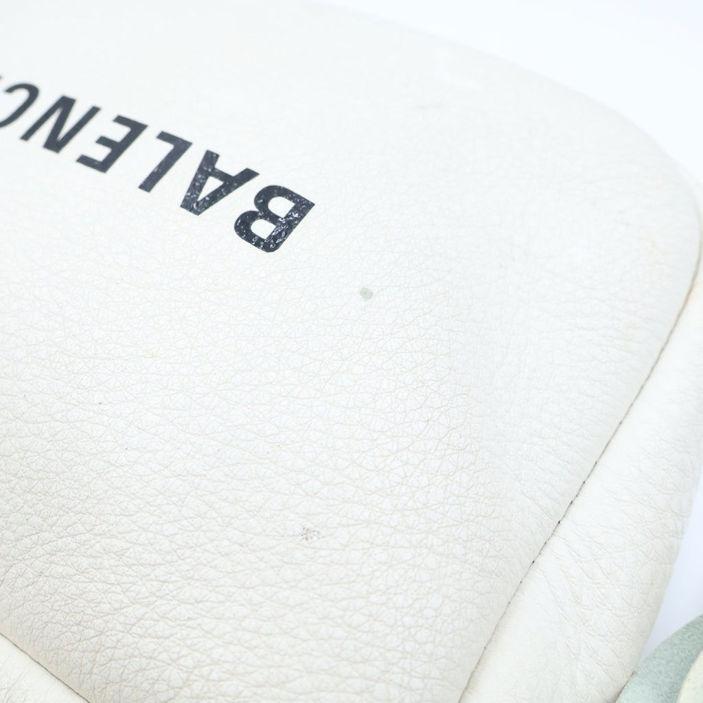 BALENCIAGA(バレンシアガ) エブリデイ ソフトレザー カメラ ショルダーバッグ アイボリー 489812 レディース