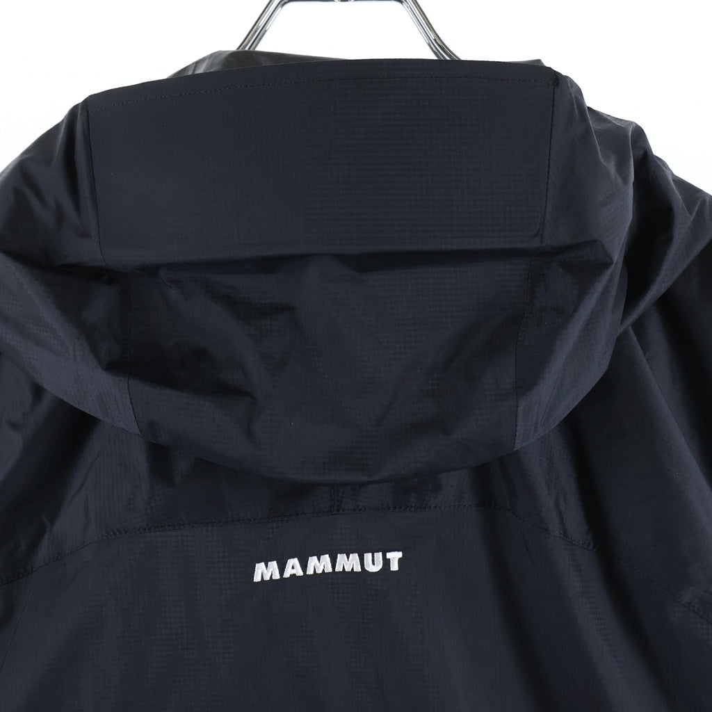 MAMMUT(マムート) フロントロゴ ジップアップ フーデッドナイロンジャケット ブラック 1010-28652