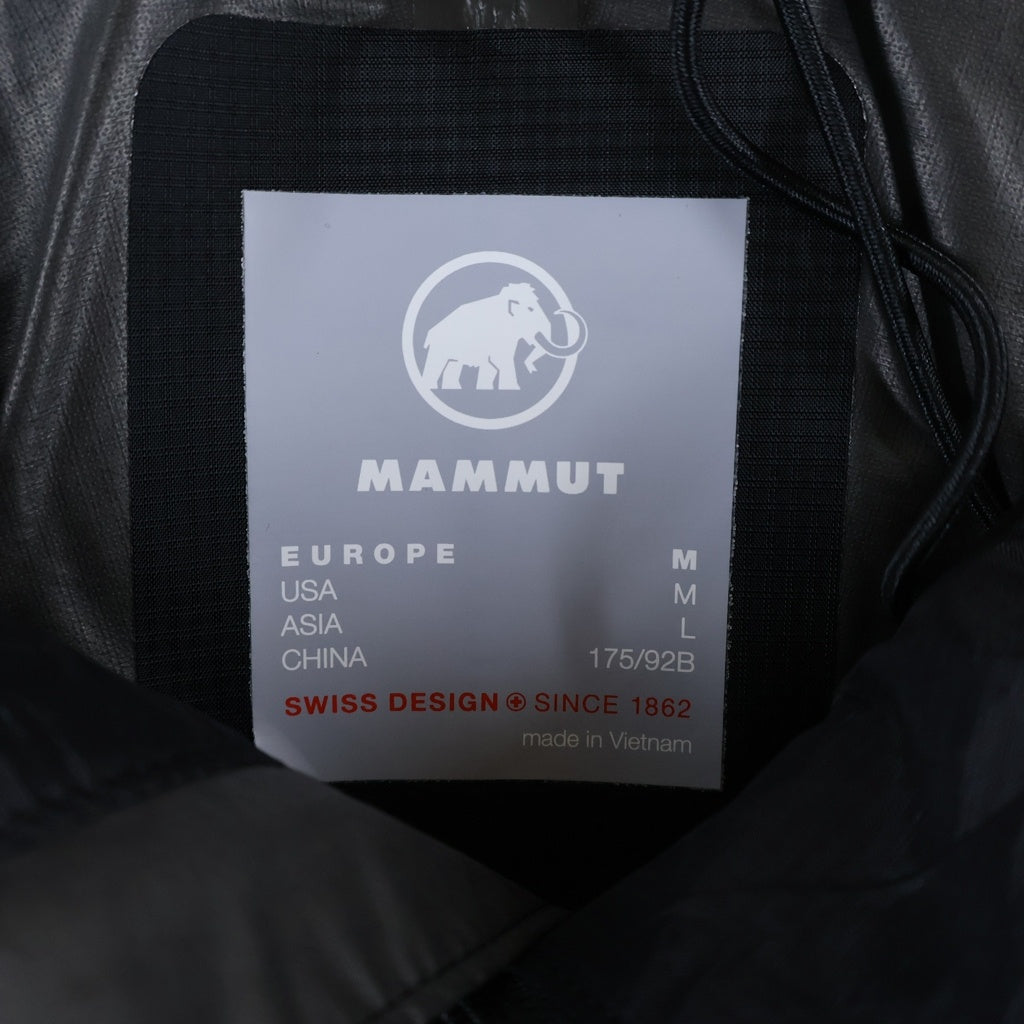 MAMMUT(マムート) フロントロゴ ジップアップ フーデッドナイロンジャケット ブラック 1010-28652