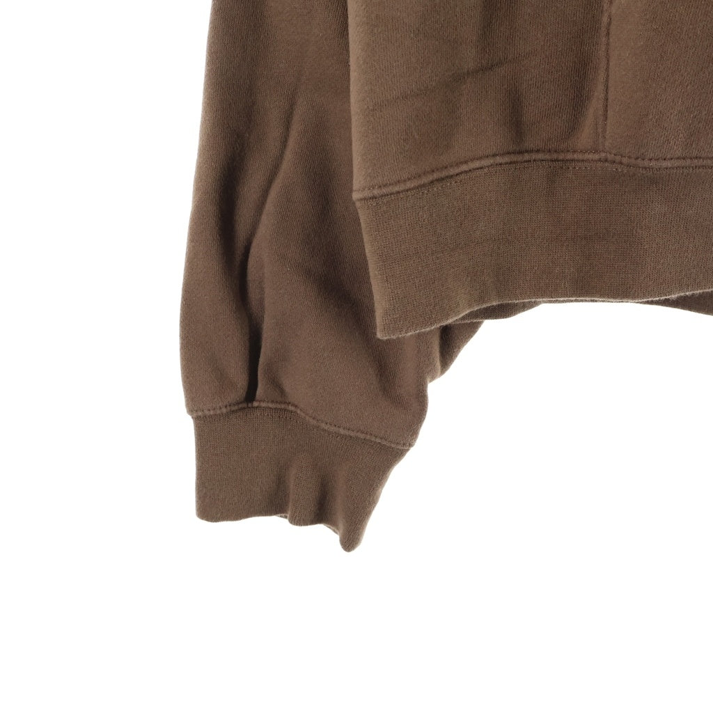 FEAR OF GOD ESSENTIALS(フィアオブゴッド エッセンシャルズ) フロントロゴ ラバープリント プルオーバー スウェットパーカー ブラウン