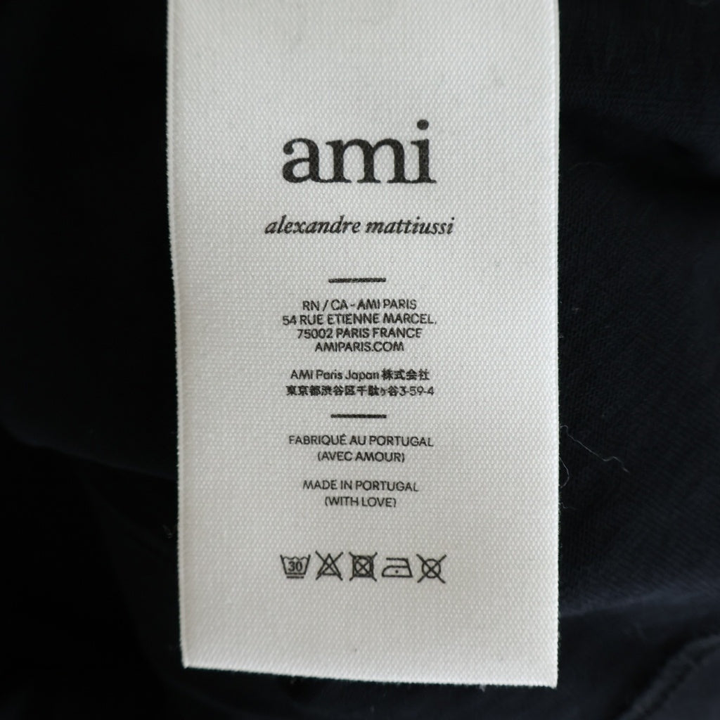 AMI Alexandre Mattiussi(アミアレクサンドルマテュッシ) HEART LOGO L/S TEE フロント ハートロゴ 長袖Tシャツ ブラック UTS205.726