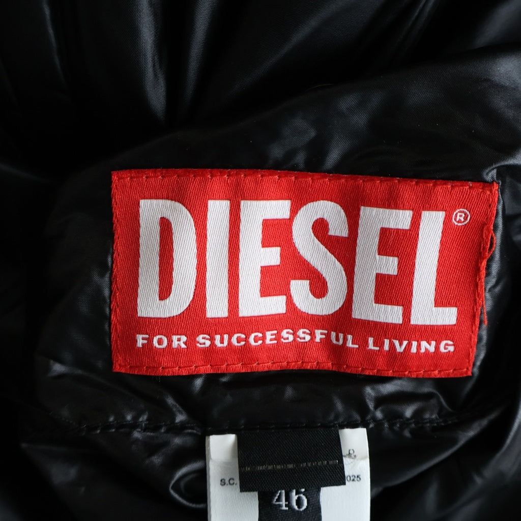 DIESEL(ディーゼル) W-BOURBON-ENBM リバーシブル パファーナイロンダウンジャケット ブラック/ベージュ A218920ENBM