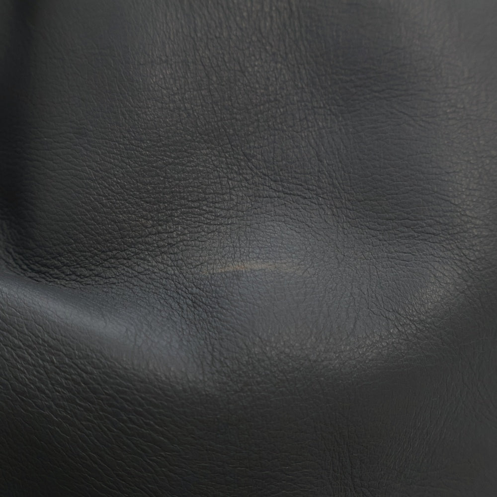 BOTTEGA VENETA(ボッテガヴェネタ) ビーク ベルトバッグ ボディバッグ ウエストバッグ レザー グレー シルバー金具