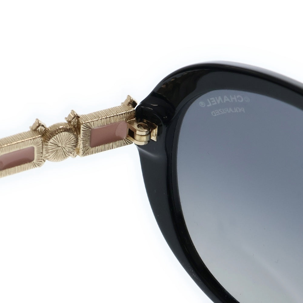 CHANEL(シャネル) ココマークイミテーションパールサングラス ブラック×ピンク 5337-B-A