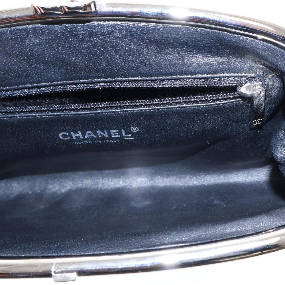 CHANEL(シャネル) ココマーク マトラッセ パンチングレザー がま口 クラッチバッグ セカンドバッグ ブラック レディース