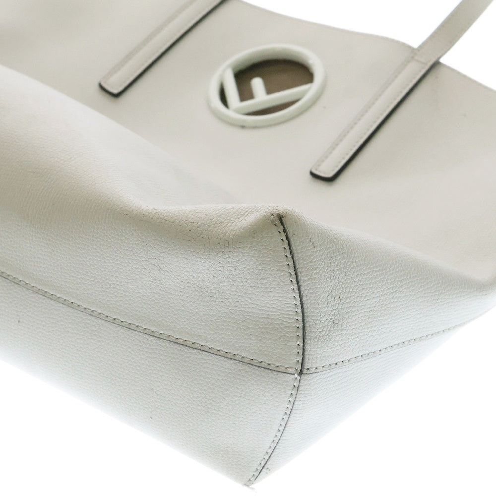 FENDI(フェンディ) エフ イズ Fロゴ レザー トートバッグ ホワイト 8BH348