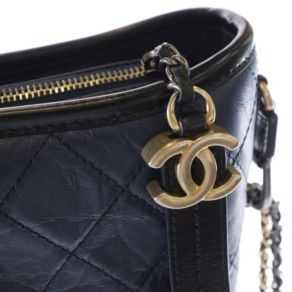 CHANEL(シャネル) ガブリエル ドゥ ココマーク ラムスキン レザー チェーンショルダーバッグ ゴールド/シルバー金具 ネイビー/ブラック 26番台