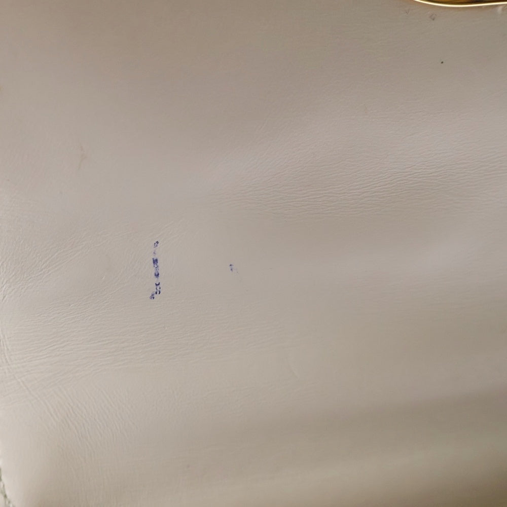 Christian Dior(クリスチャンディオール) チェーンショルダーバッグ カロ カナージュ スタッズ 白 レザー