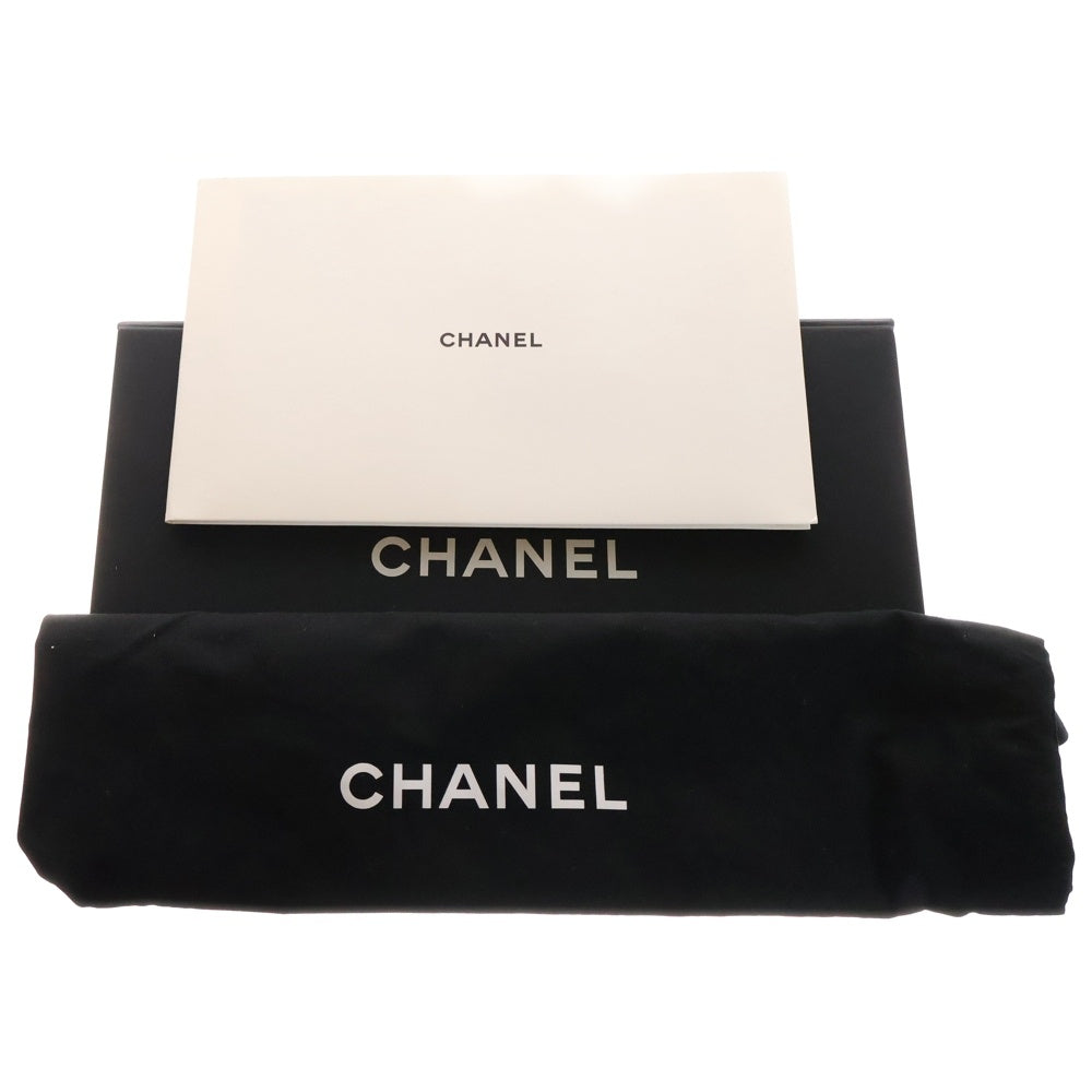 CHANEL(シャネル) シャネル22 ミニ ショルダーバッグ チェーンバッグ ブラック ゴールド金具 シャイニーカーフスキン プレートシリアル