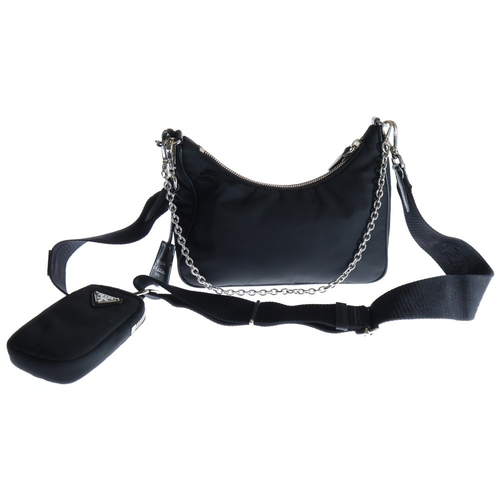 PRADA(プラダ) ワンショルダーバッグ リエディション 2005 ハンドバッグ ショルダーバッグ ブラック ロゴ三角プレート シルバー金具 ナイロン テスート 1BH204