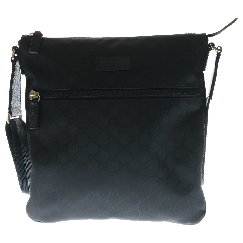 GUCCI(グッチ) GGナイロン ショルダーバッグ メッセンジャーバッグ ブラック シルバー金具 ナイロン 449185
