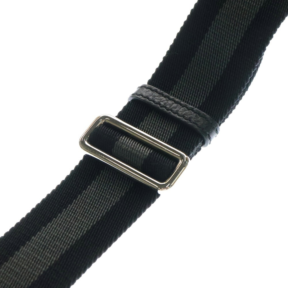 GUCCI(グッチ) GGナイロン ショルダーバッグ メッセンジャーバッグ ブラック シルバー金具 ナイロン 449185