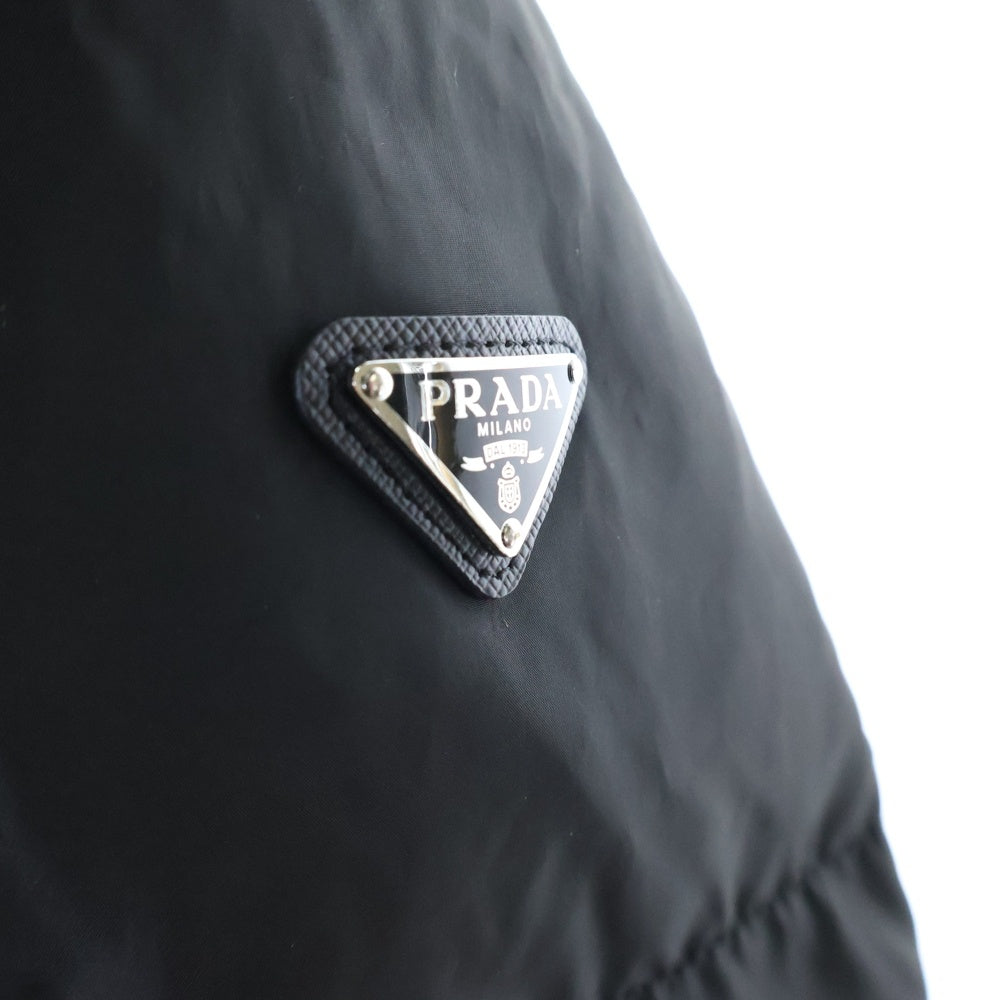 PRADA(プラダ) トライアングルロゴ シープファー フード付ナイロンダウンコート ブラック レディース 29E117 R212