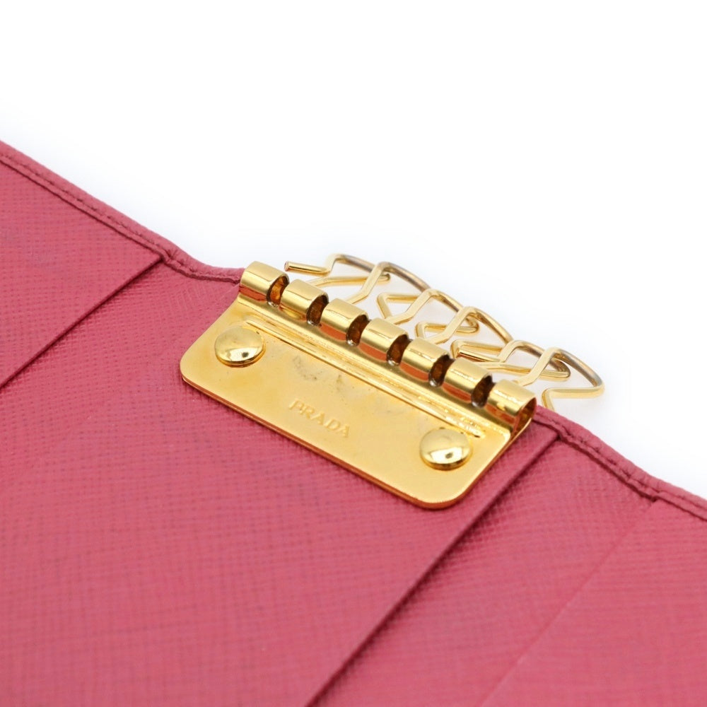 PRADA(プラダ) ロゴプレート サフィアーノレザー 6連 キーケース キーホルダー ゴールド金具 ピンク 1PG222