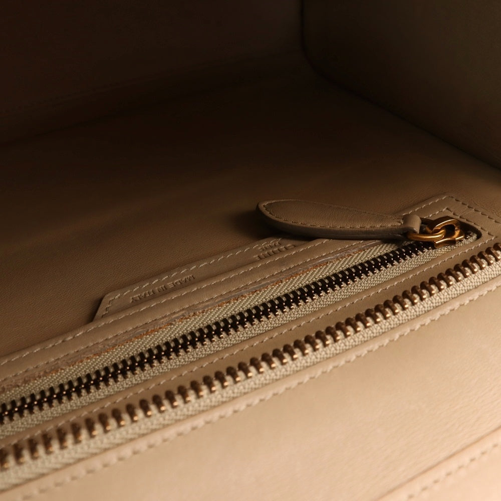 CELINE(セリーヌ) ラゲージ マイクロショッパー トートバッグ ハンドバッグ ゴールド金具 ベージュ レザー