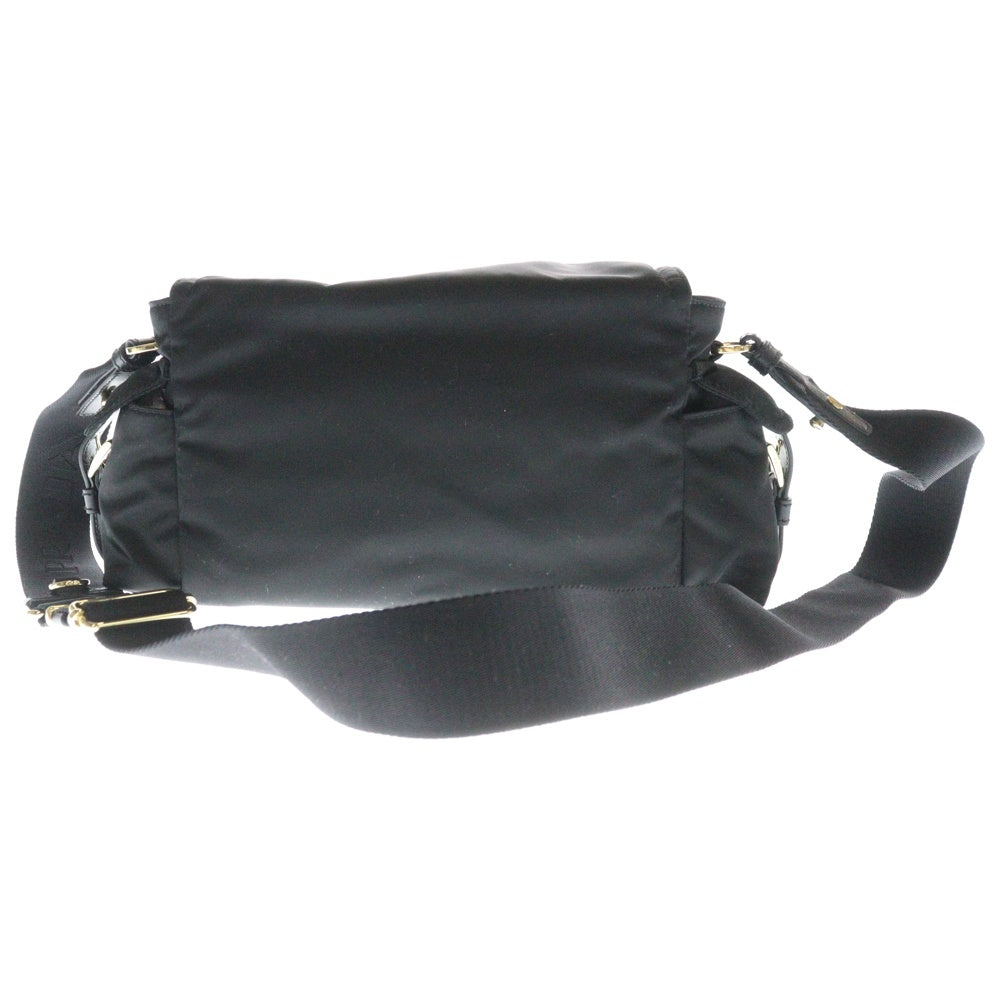 PRADA(プラダ) エクスプローラ ミディアム ショルダーバッグ ブラック ナイロン 1BD394