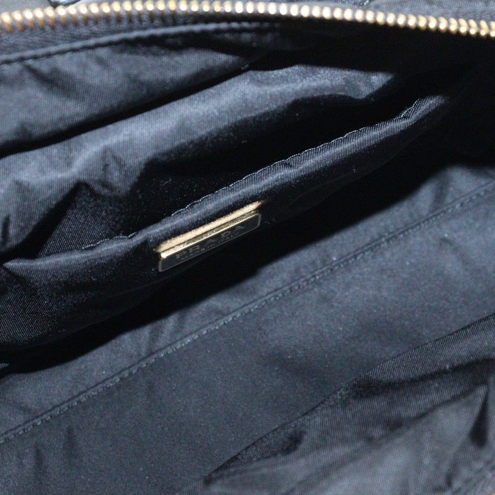 PRADA(プラダ) エクスプローラ ミディアム ショルダーバッグ ブラック ナイロン 1BD394