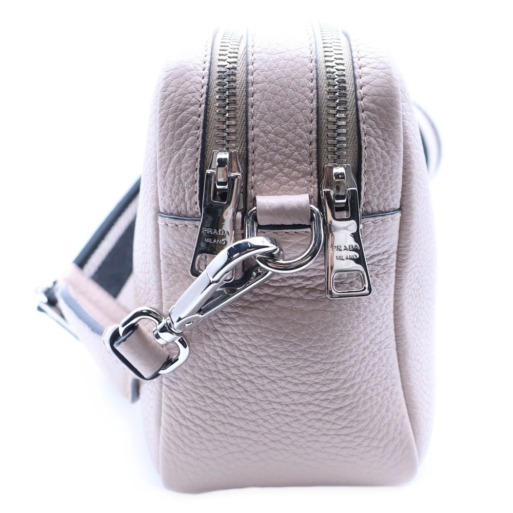 PRADA(プラダ) ヴィッテロダイノ ショルダーバッグ ライトピンク シルバー金具 レザー 1BH192