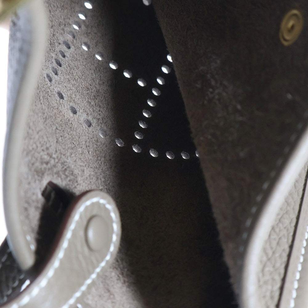 HERMES(エルメス) エブリンTPM アマゾン エトゥープ ブルーインディゴ トリヨンクレマンス レザー ショルダーバッグ ゴールド金具 ブラウン/ベージュ W刻印