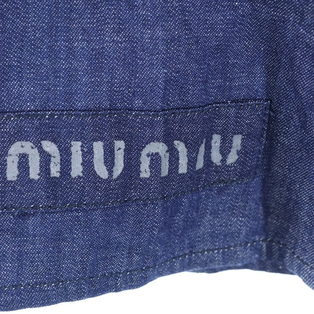 miumiu(ミュウミュウ) 18SS 裾ロゴプリント ビジューボタン デニム ノースリーブ ミディアムワンピース インディゴ レディース GWA139