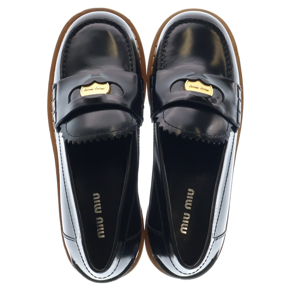 miumiu(ミュウミュウ) ブラッシュドレザー コイン ペニーローファー ローカットシューズ ブラック レディース