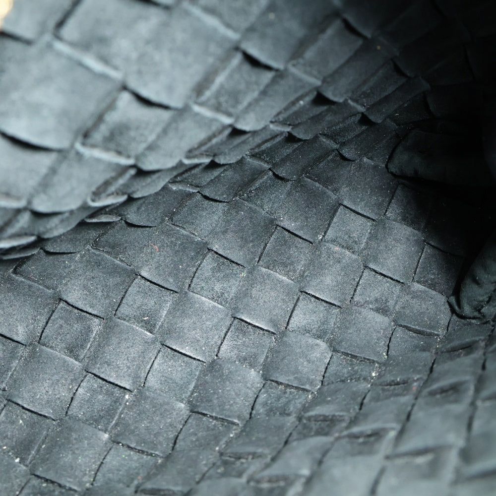 BOTTEGA VENETA(ボッテガヴェネタ) イントレチャート キャンディーループ レザークロスボディバッグ ブラック