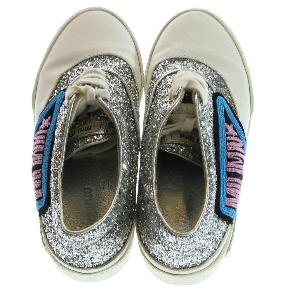 miumiu(ミュウミュウ) ビーズロゴ刺繍 ラメグリッター レザー レースアップ ローカットシューズ スニーカー シルバー/ホワイト レディース 5E076