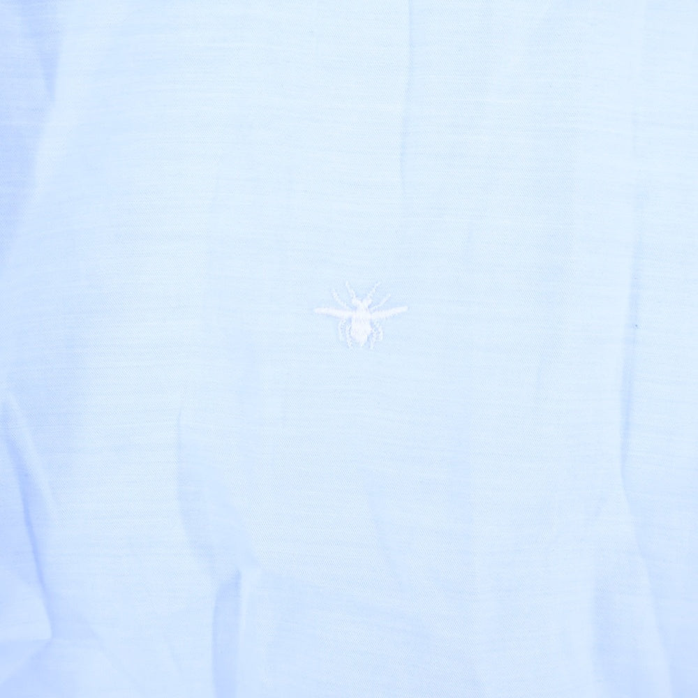 Dior HOMME(ディオールオム) BEE ワンポイント刺繍 比翼ボタン 半袖 レギュラーカラー シャツ ブルー DM3C518B5132