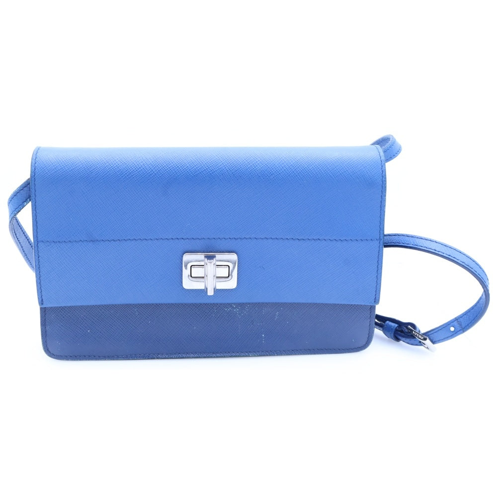 PRADA(プラダ) ロゴプレート サフィアーノレザー ターンロック ショルダーバッグ シルバー金具 ブルー BT1020