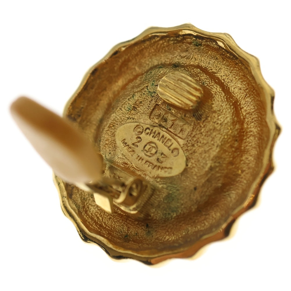 CHANEL(シャネル) フェイクパールラウンド イヤリング ホワイト×ゴールド GP